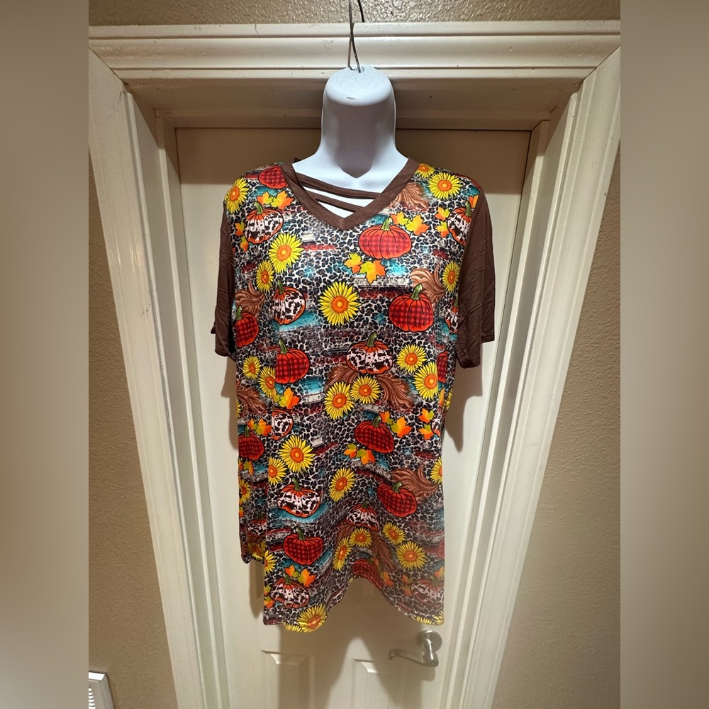 Colorful Floral and Geometric Print Top